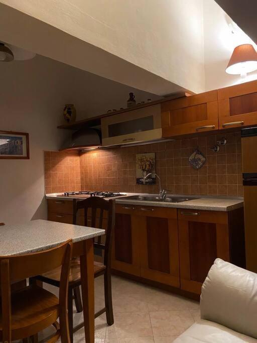 Al Vicolo Apartment Palermo Ngoại thất bức ảnh