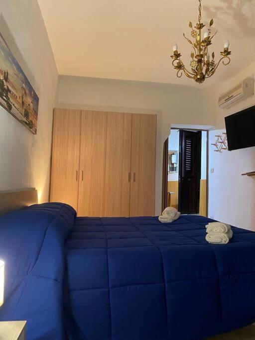 Al Vicolo Apartment Palermo Ngoại thất bức ảnh